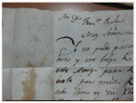 Fotografía de parte de la misteriosa nota, oculta en el forro desde hace dos siglos.